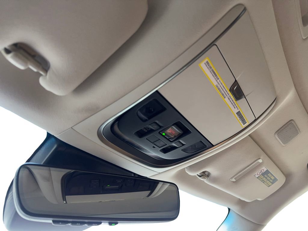 Used 2020 Lexus LS 500 w/ Accessory Package (Z2) image 73