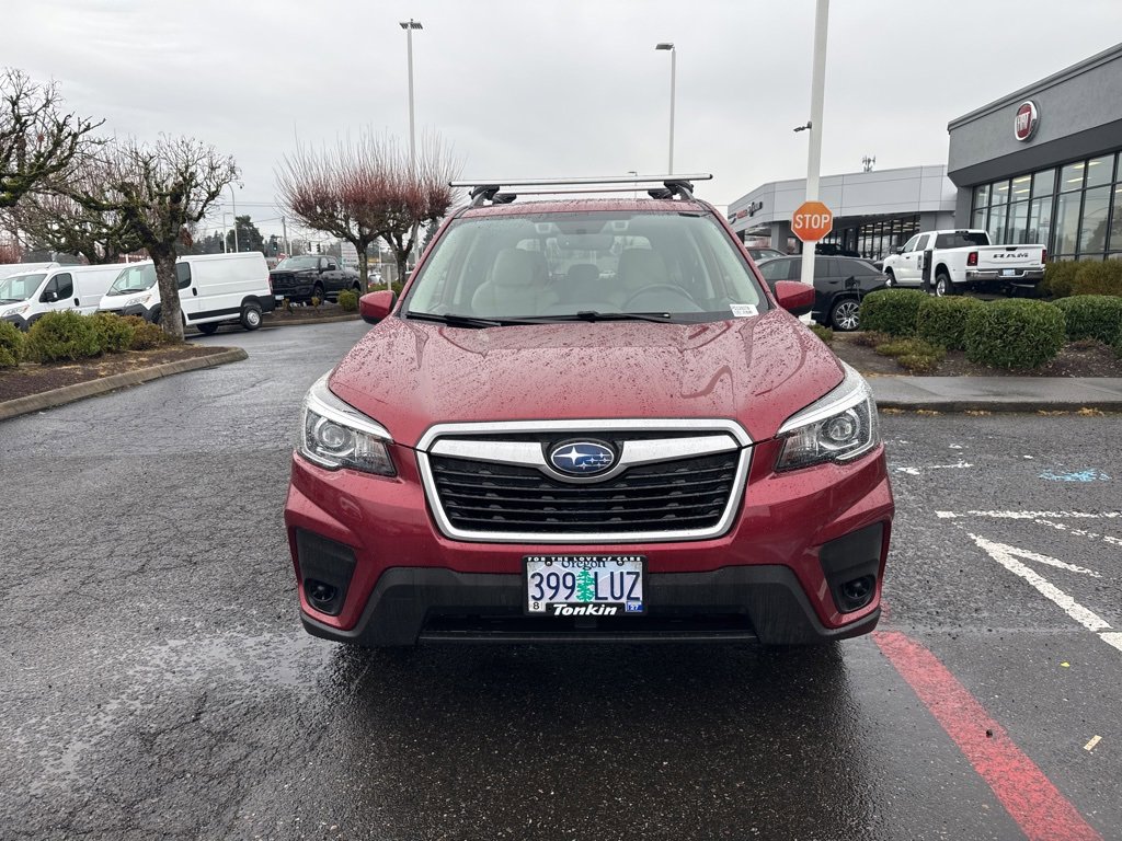 Used 2019 Subaru Forester Premium w/ All-Weather Package image 2