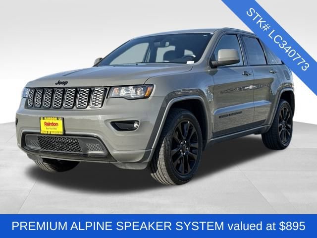 Used 2020 Jeep Grand Cherokee Altitude image 3