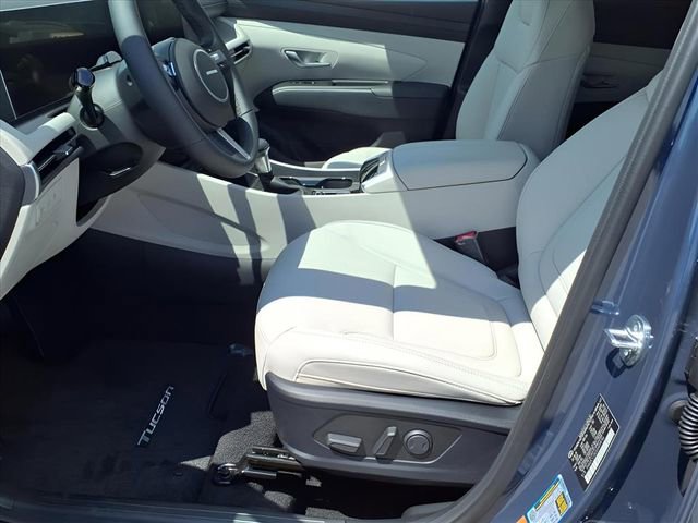 New 2025 Hyundai Tucson SEL image 16