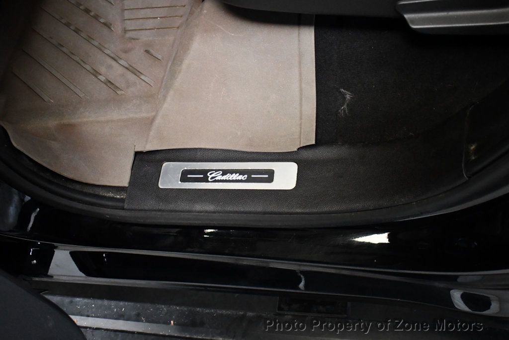 Used 2015 Cadillac Escalade Premium image 24