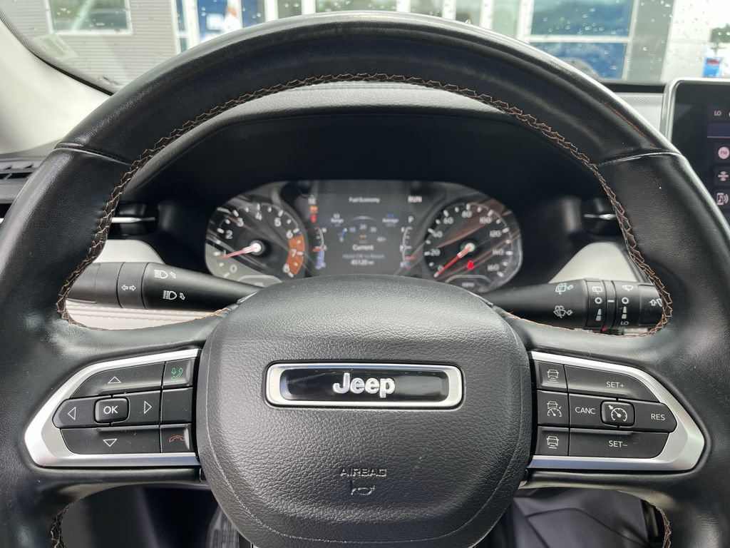 Used 2022 Jeep Compass Limited w/ Sun and Sound Group AWD/4WD image 14
