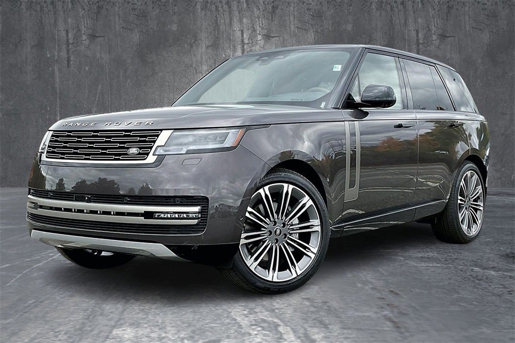 New 2025 Land Rover Range Rover SE