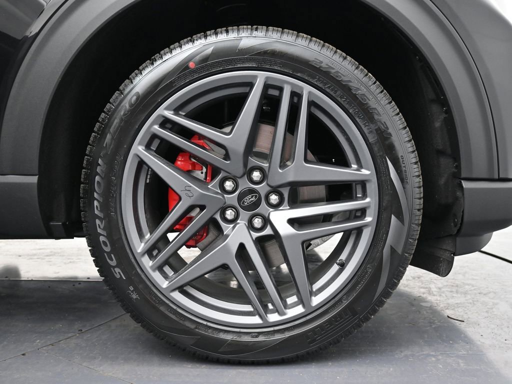 New 2026 Ford Explorer ST-Line w/ ST-Line Street Pack AWD/4WD image 38