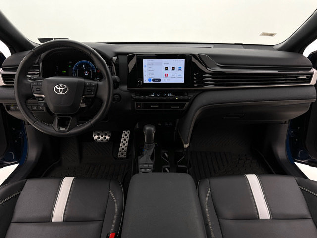Used 2025 Toyota Camry SE AWD/4WD image 20
