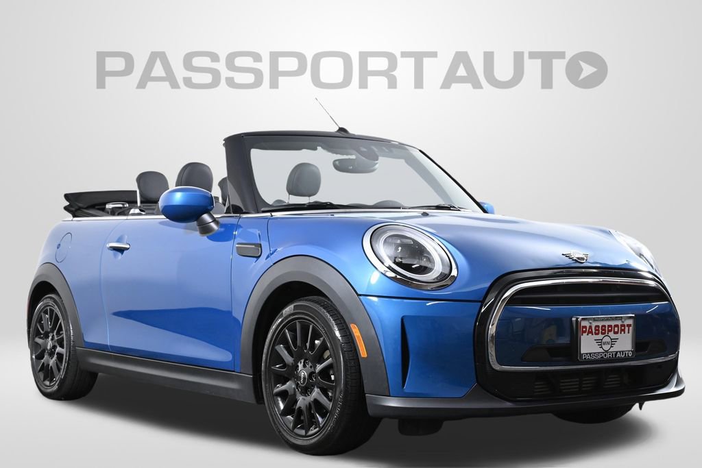 Certified 2024 MINI Cooper image 3