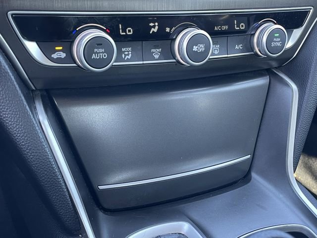 Used 2018 Honda Accord LX image 18