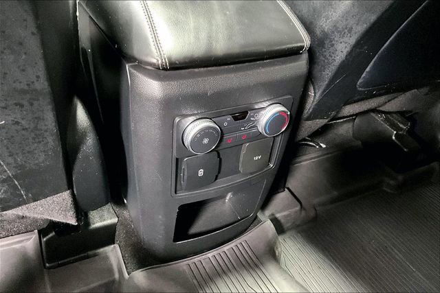 Used 2020 Ford Explorer XLT w/ Equipment Group 202A image 12