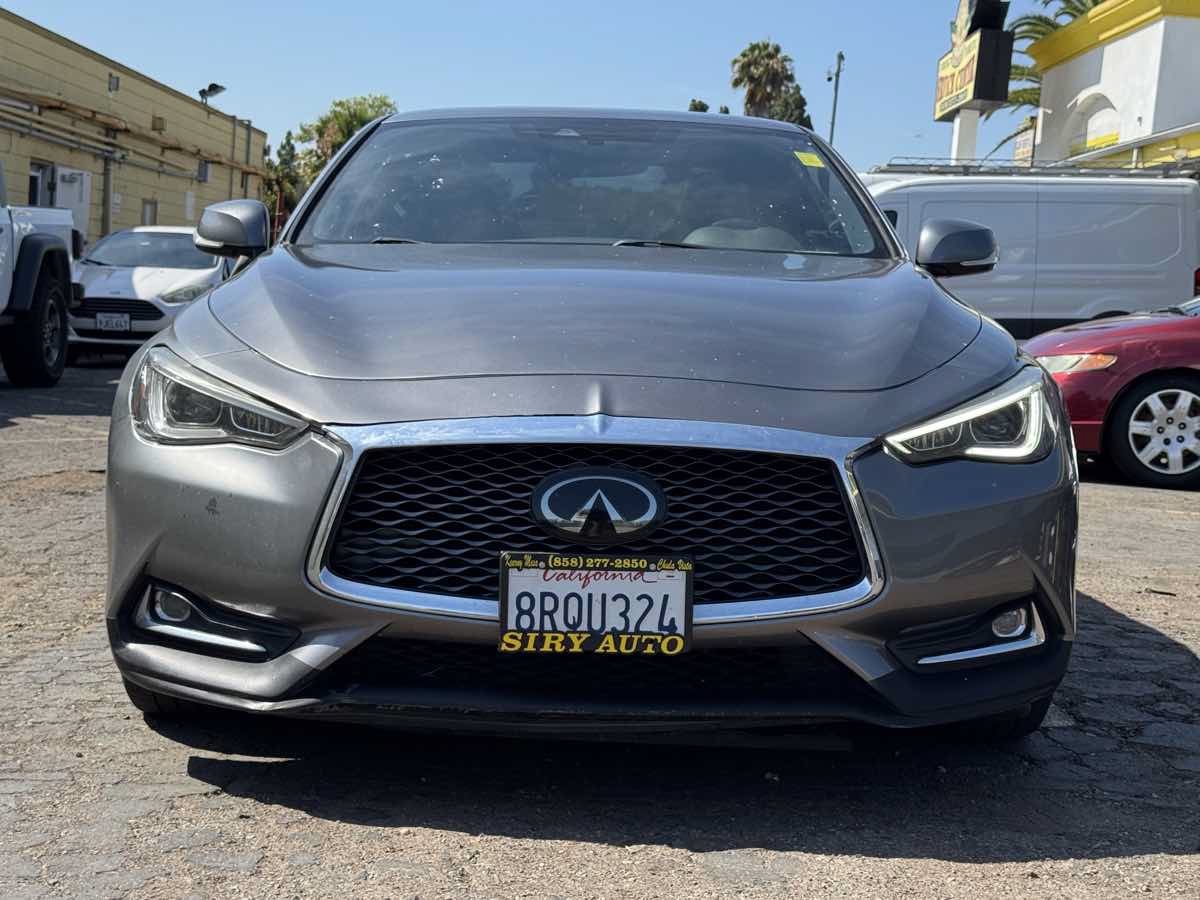 Used 2020 INFINITI Q60 3.0t Luxe RWD image 4