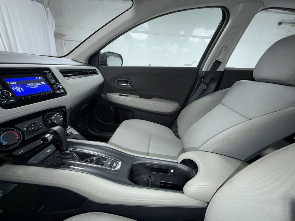 Used 2021 Honda HR-V LX image 22