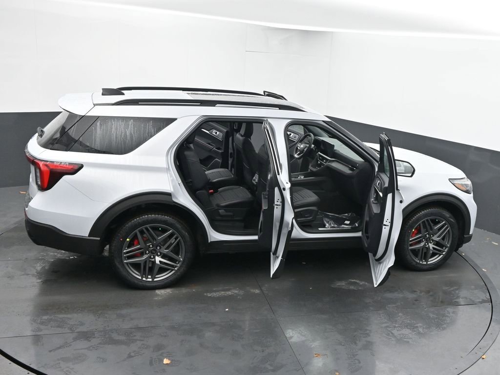 New 2026 Ford Explorer ST-Line w/ ST-Line Street Pack image 65