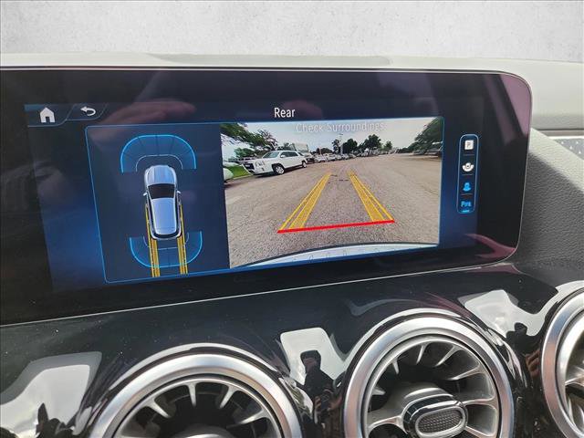 Used 2025 Mercedes-Benz GLA 250 image 24