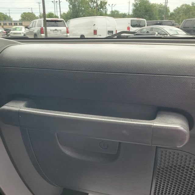 Used 2007 Jeep Wrangler X image 40