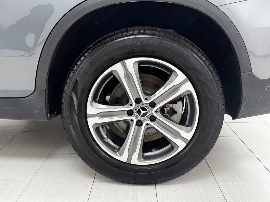 Used 2018 Mercedes-Benz GLC 300 GLC 300 image 42