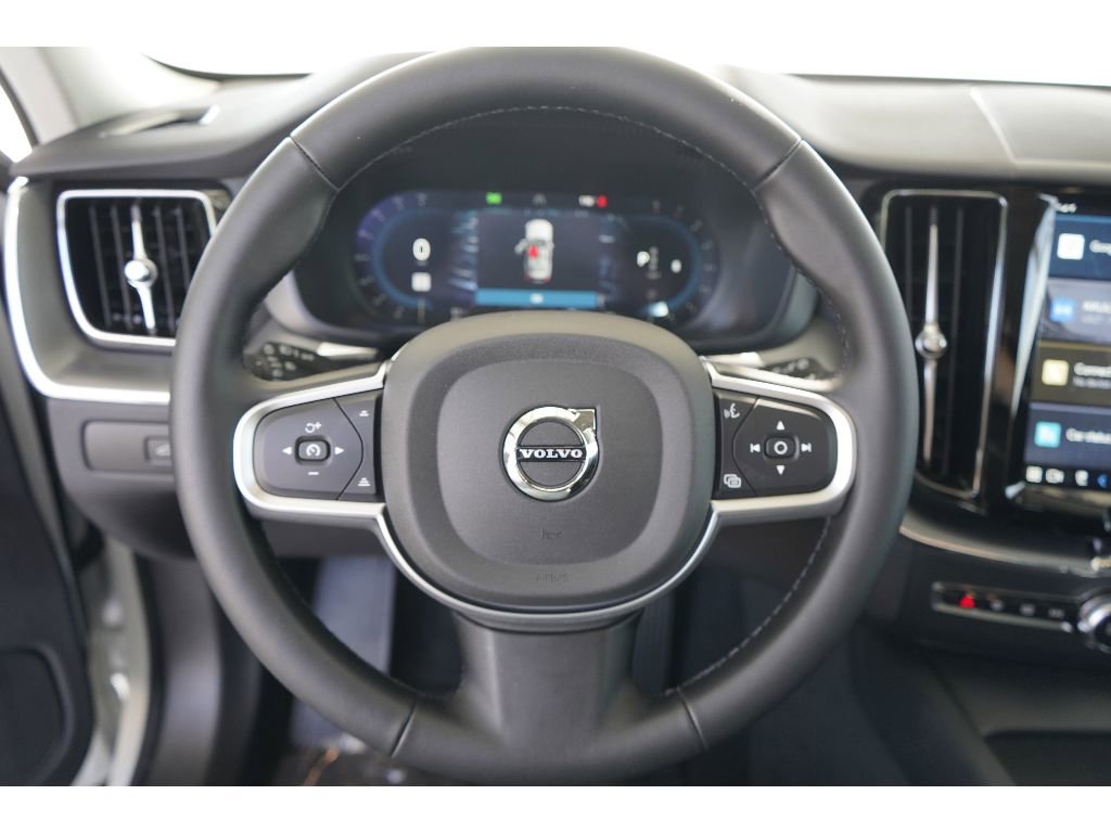 New 2025 Volvo XC60 B5 Core w/ Climate Package image 12