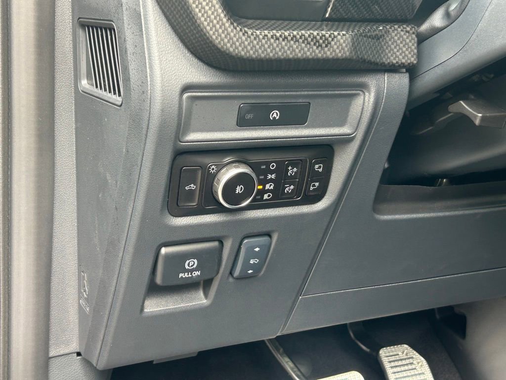 New 2025 Ford F150 Lariat w/ Equipment Group 502A High image 36