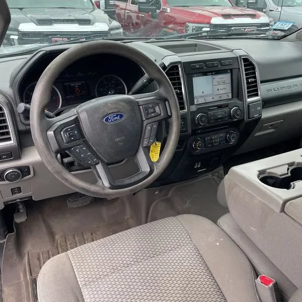 Used 2017 Ford F350 XLT AWD/4WD image 12