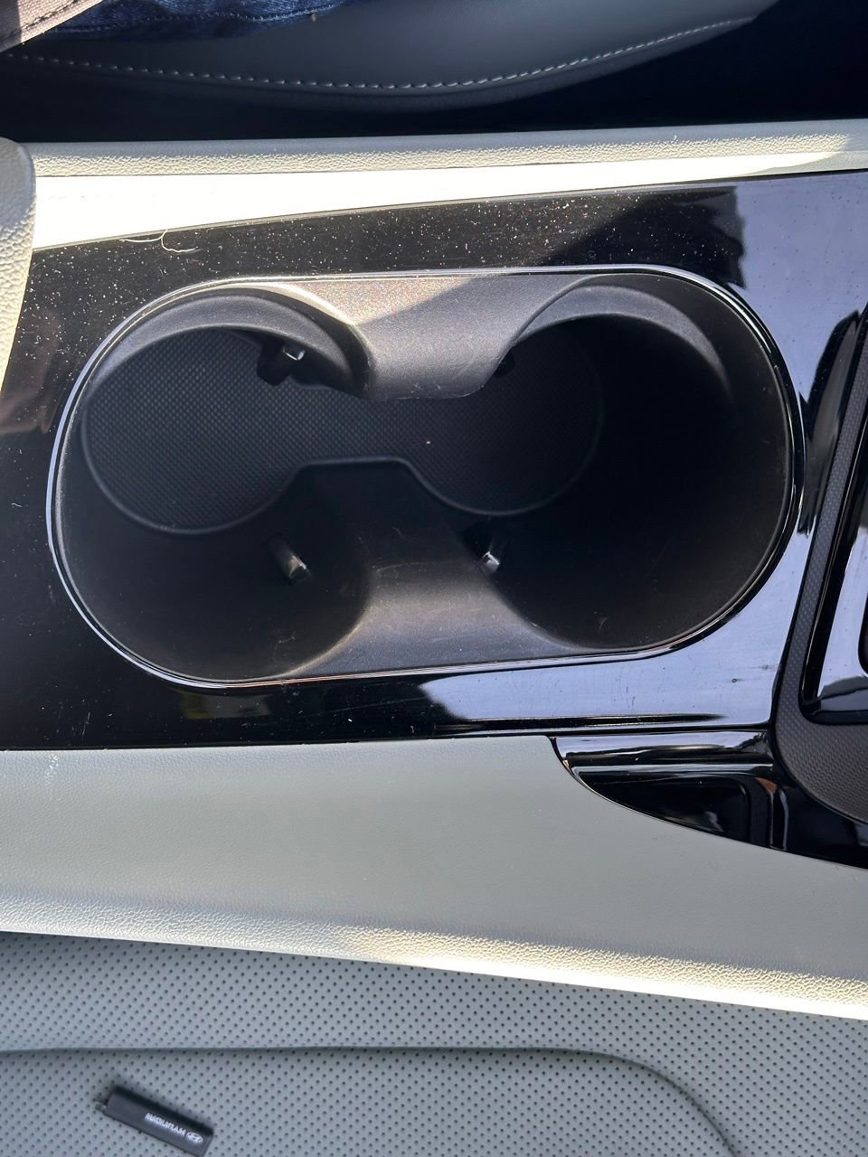 Certified 2024 Hyundai Elantra Limited image 38