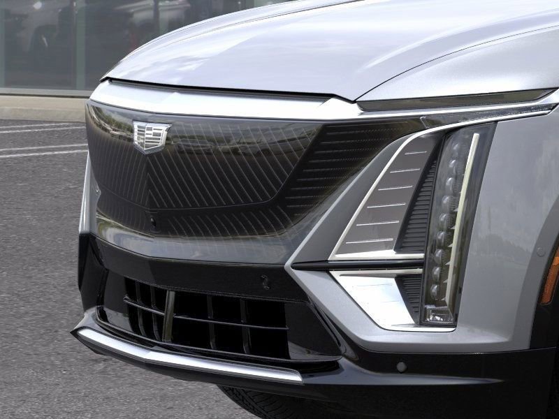 Used 2026 Cadillac Lyriq Luxury w/ LPO, Floor Liner Package RWD image 14