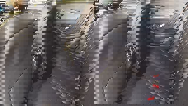 Used 2022 Mercedes-Benz GLC 300 image 29