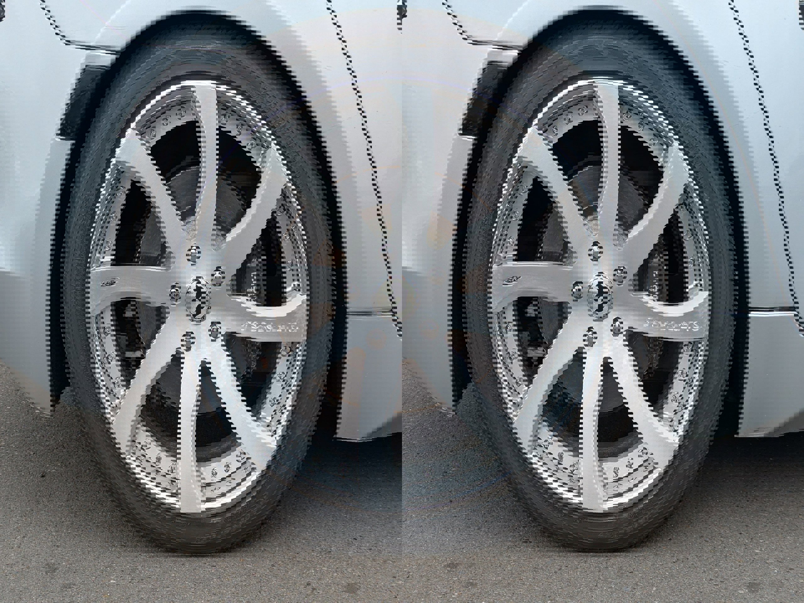 Used 2012 Fisker Karma EcoSport image 41