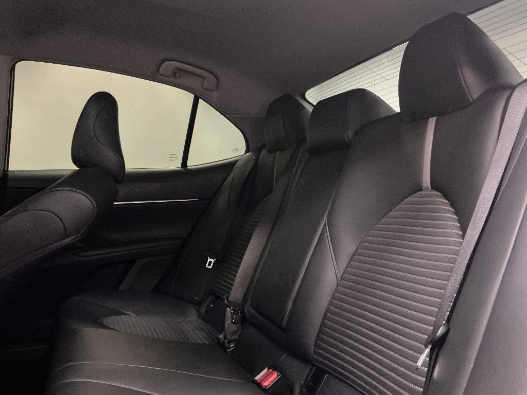 Used 2018 Toyota Camry SE w/ Protection Package (Q1) FWD image 21