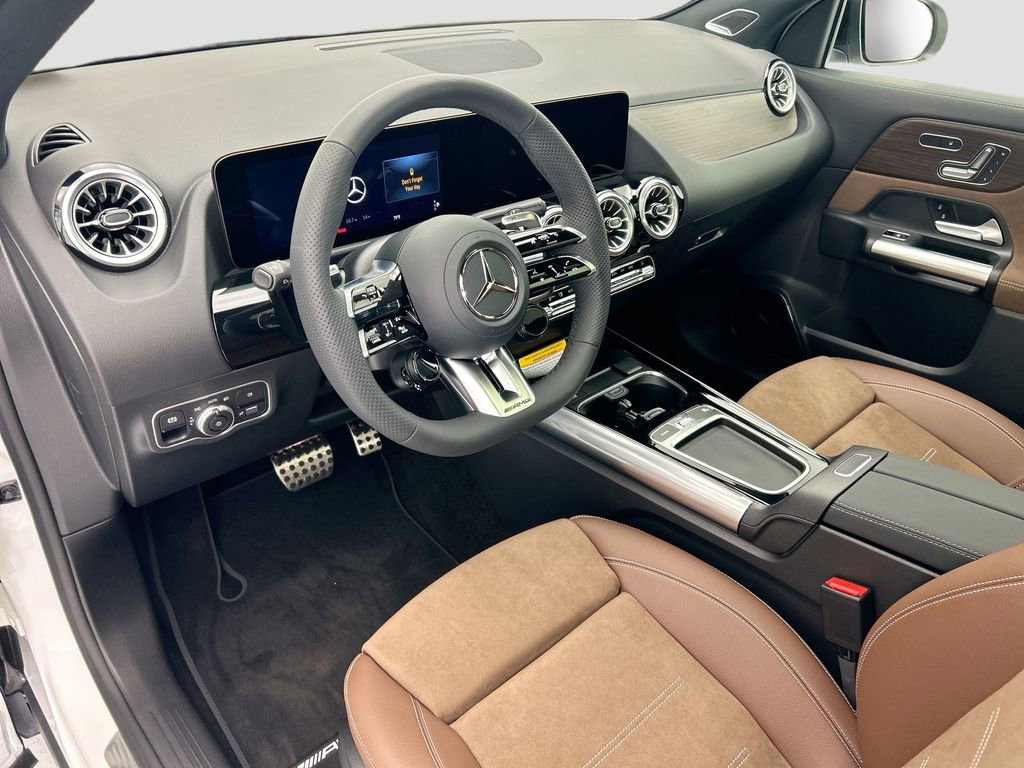 New 2026 Mercedes-Benz GLA 35 AMG 4MATIC image 9