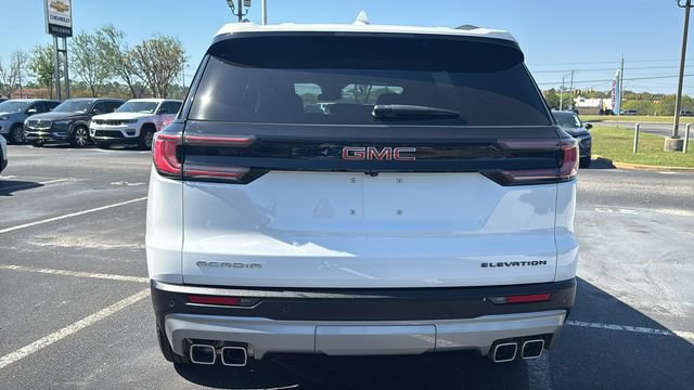 Used 2025 GMC Acadia Elevation FWD image 6