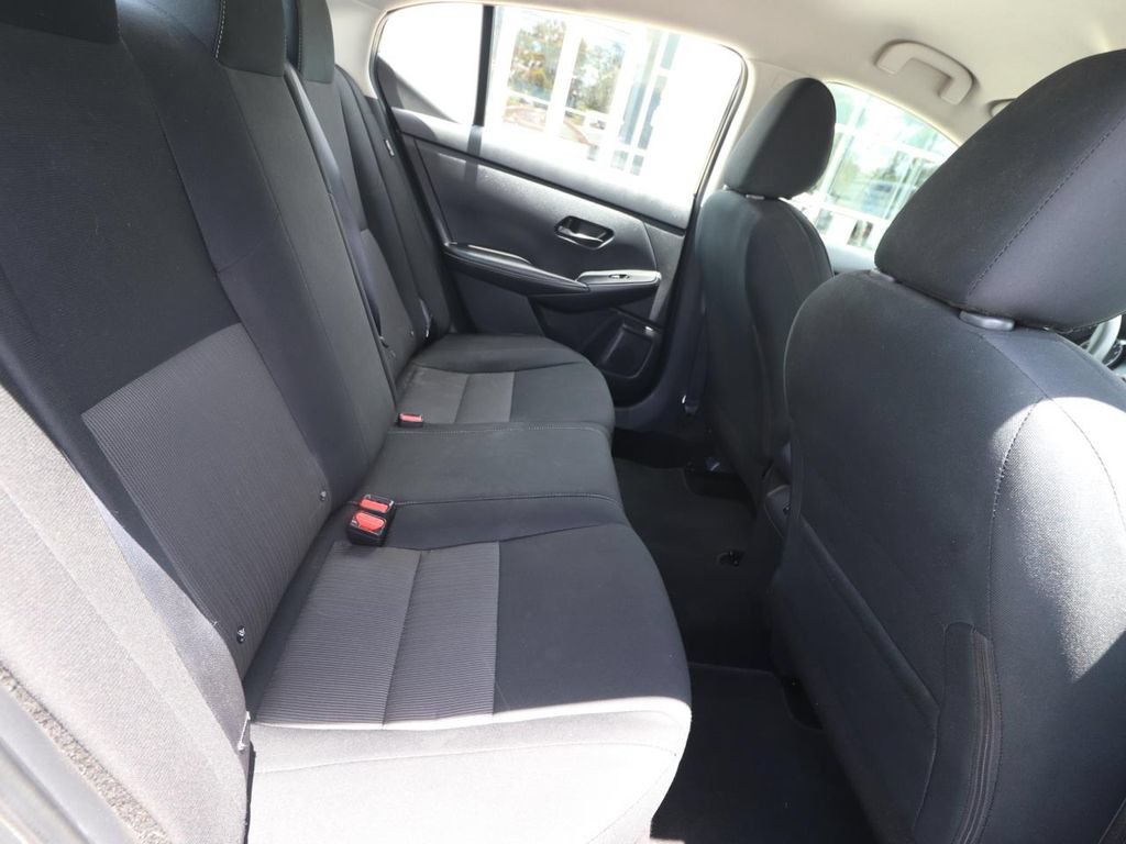 Used 2024 Nissan Sentra SV FWD image 22