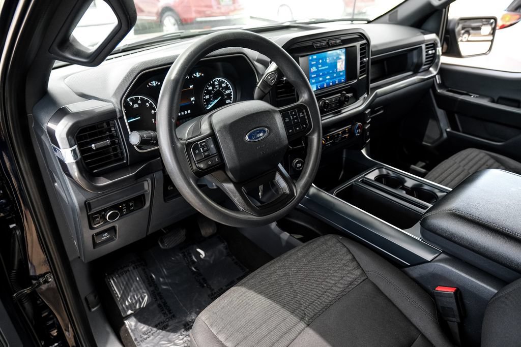 Used 2023 Ford F150 XL w/ STX Appearance Package RWD image 2