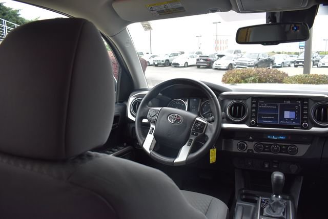 Used 2021 Toyota Tacoma SR5 image 24
