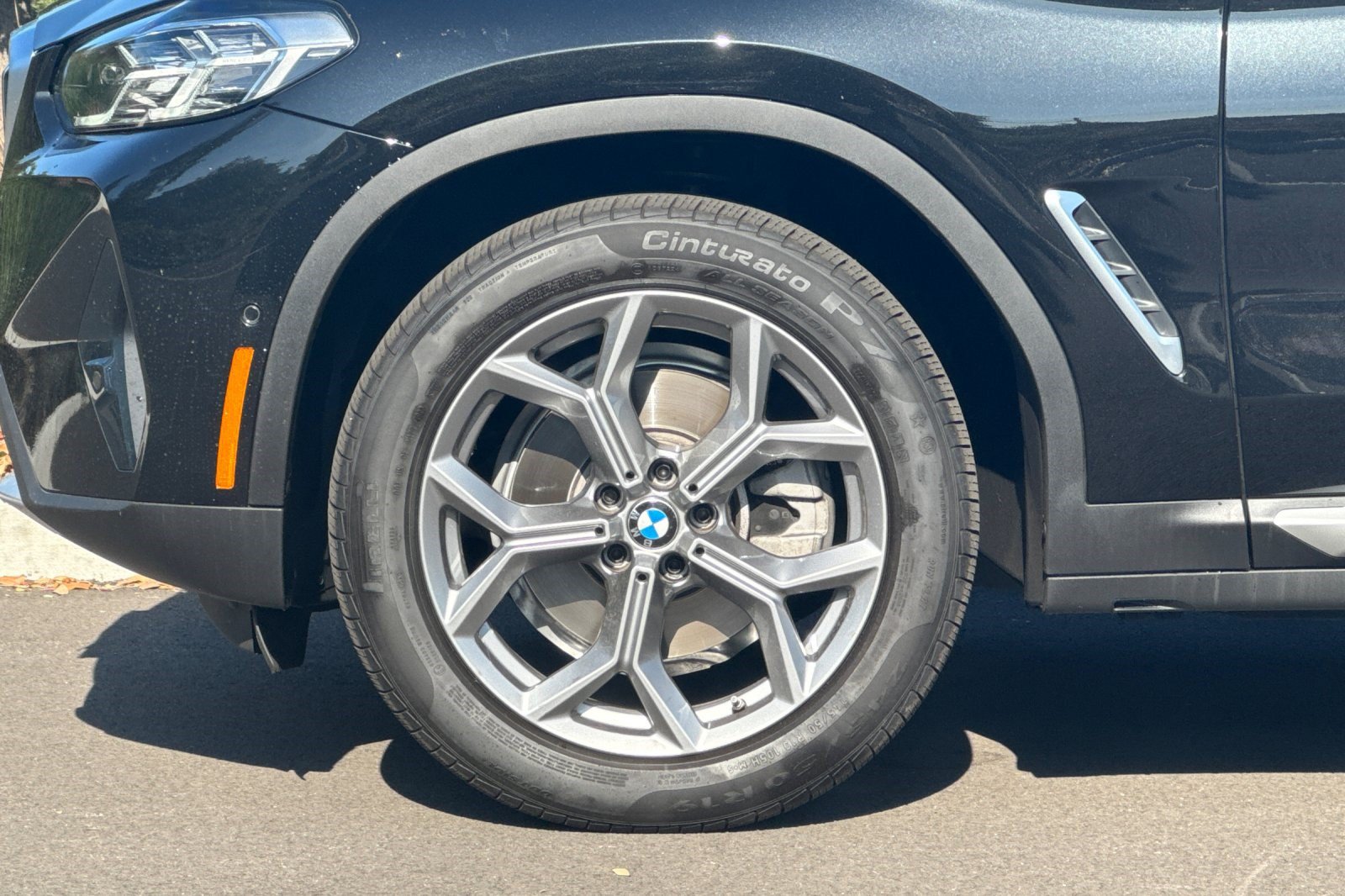Used 2024 BMW X3 xDrive30i w/ Premium Package AWD/4WD image 38
