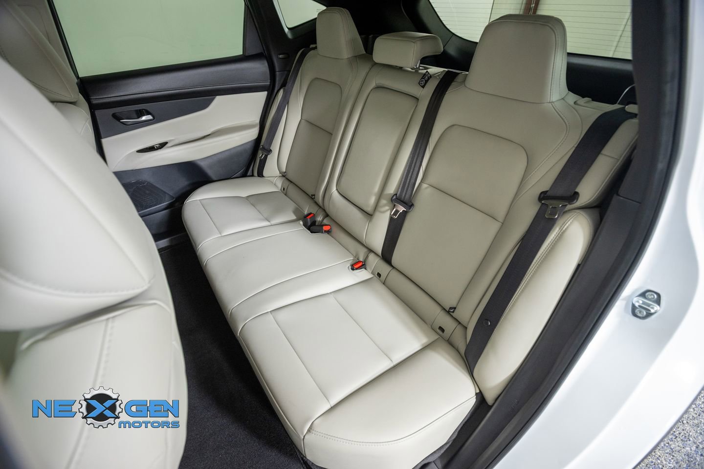 Used 2025 Nissan Murano SL AWD/4WD image 32