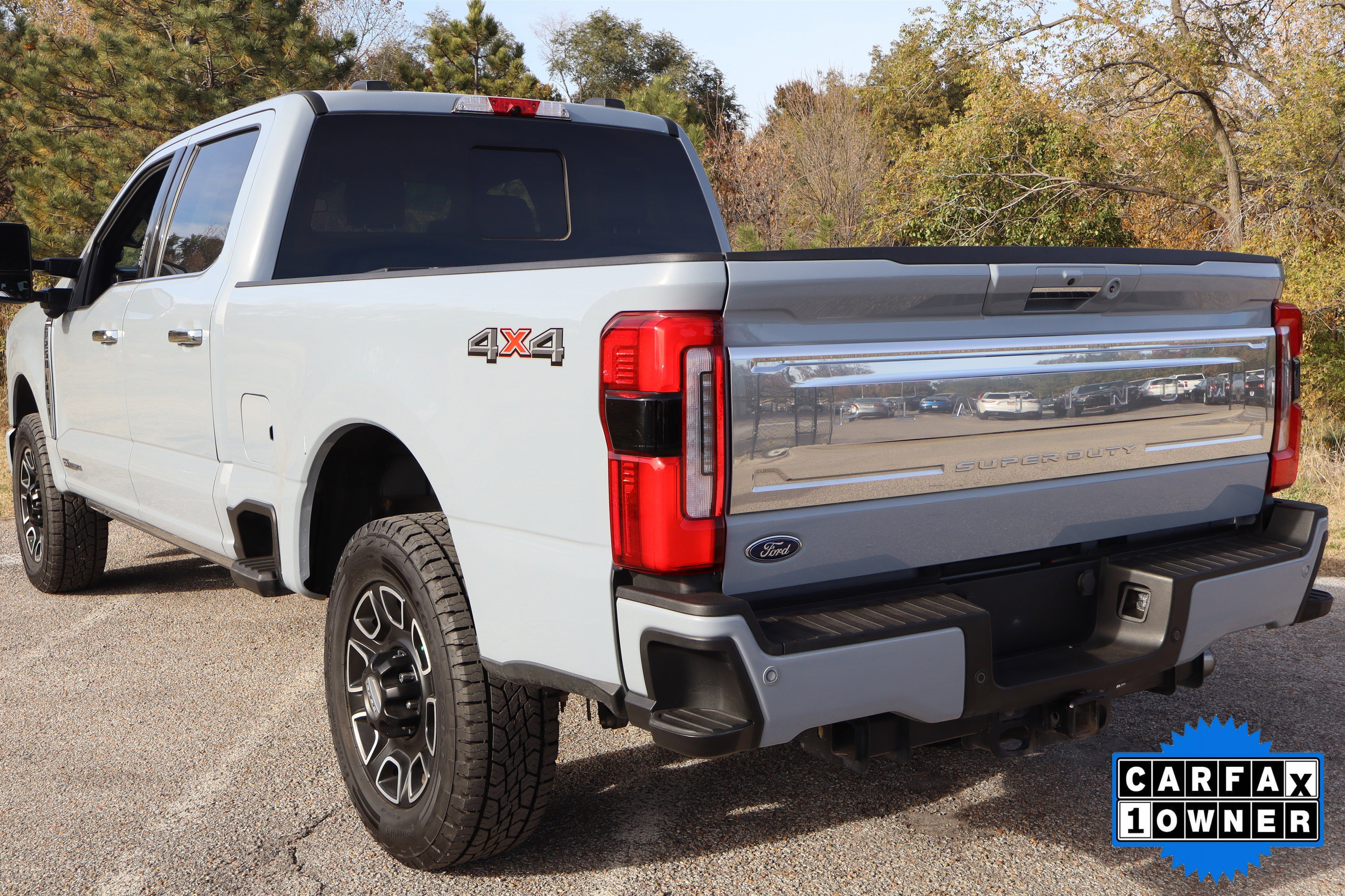 Used 2024 Ford F250 Platinum image 7