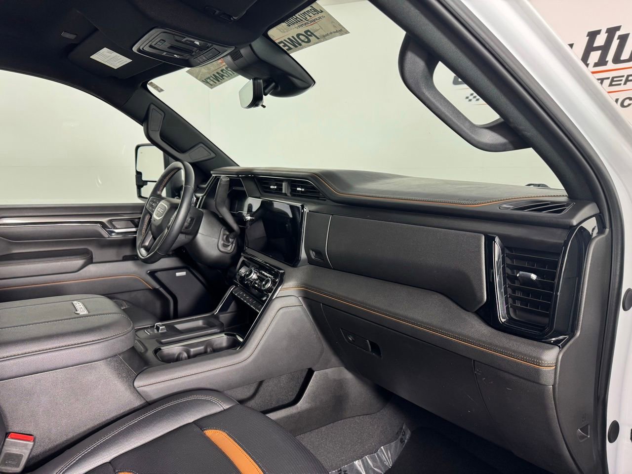 Used 2024 GMC Sierra 2500 AT4 w/ Technology Package image 31