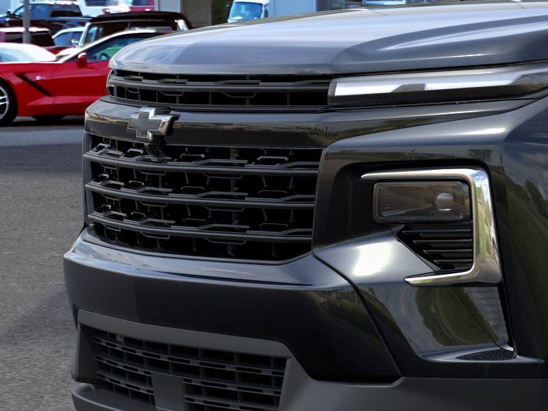 New 2026 Chevrolet Traverse LT w/ Midnight/Sport Edition image 14