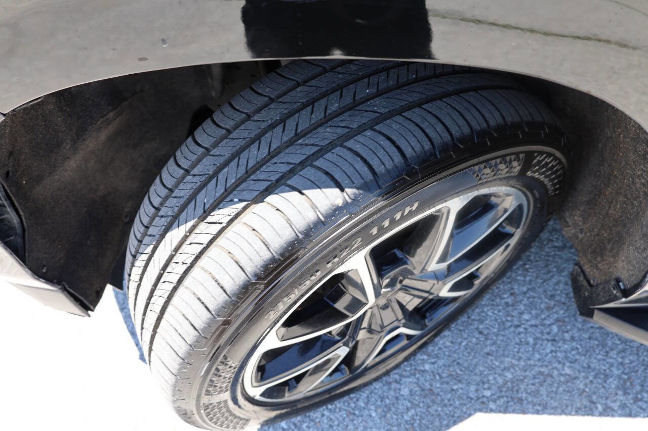 Used 2022 Chevrolet Tahoe RST w/ Luxury Package image 27