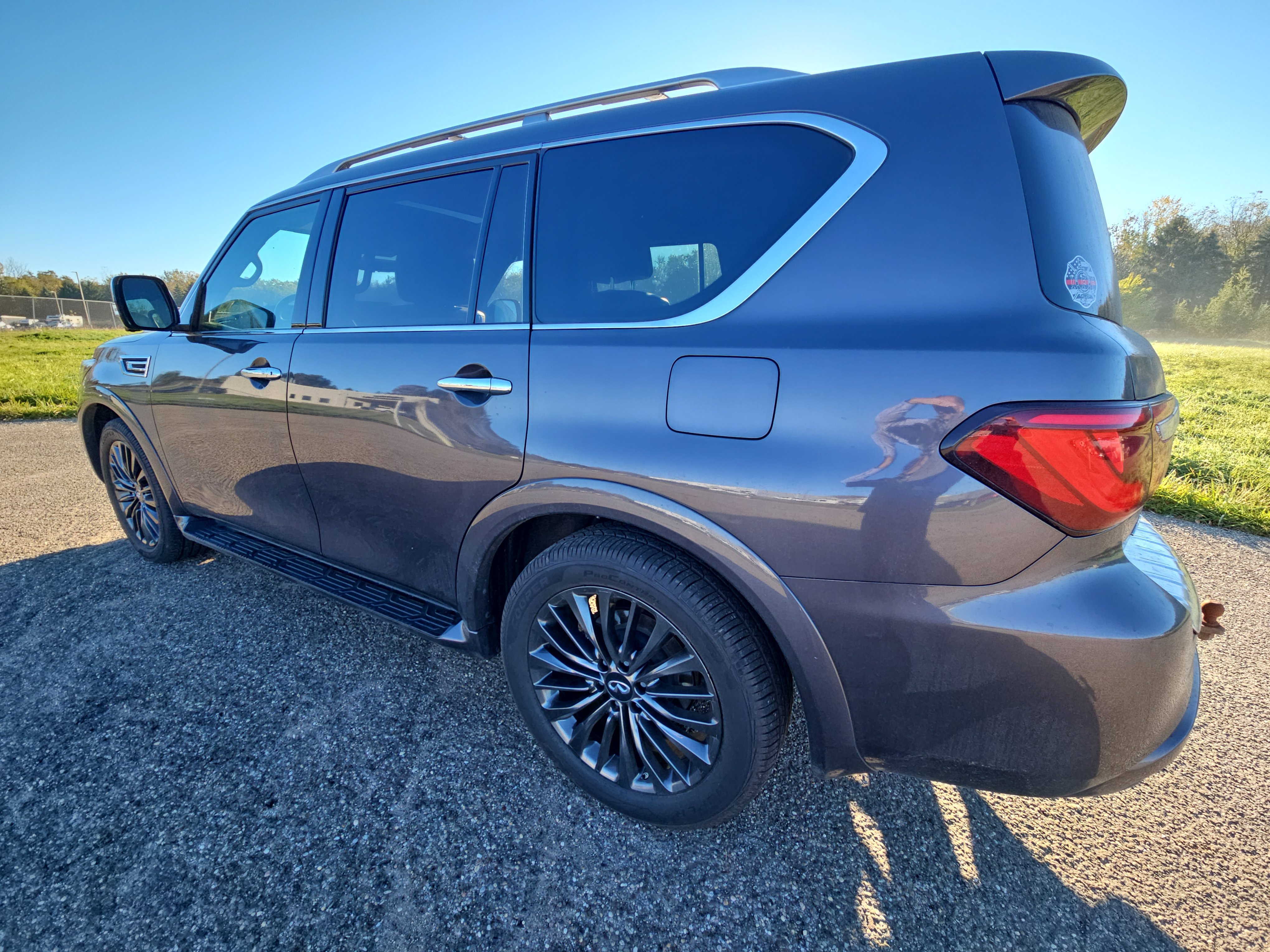 Used 2023 INFINITI QX80 Sensory w/ Cargo Package AWD/4WD image 30