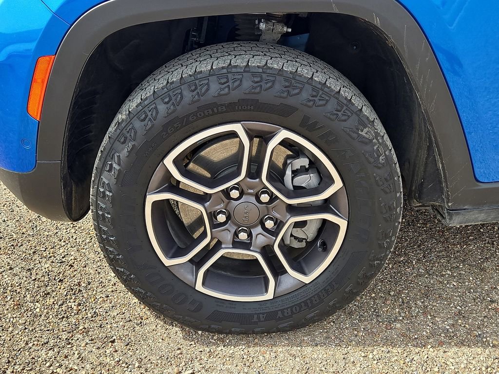 Used 2023 Jeep Grand Cherokee Trailhawk w/ Advanced Protech Group II image 10