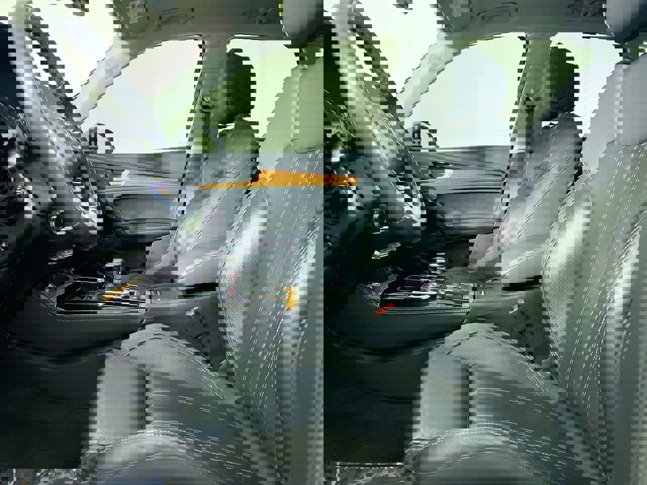 Used 2021 Audi Q5 Prestige w/ Prestige Package image 2