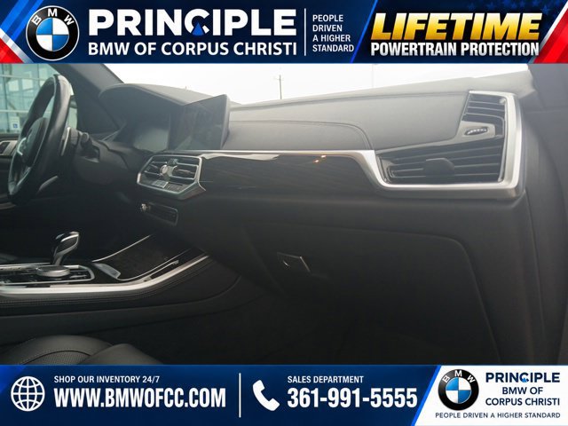 Used 2023 BMW X5 sDrive40i w/ M Sport Package RWD image 22