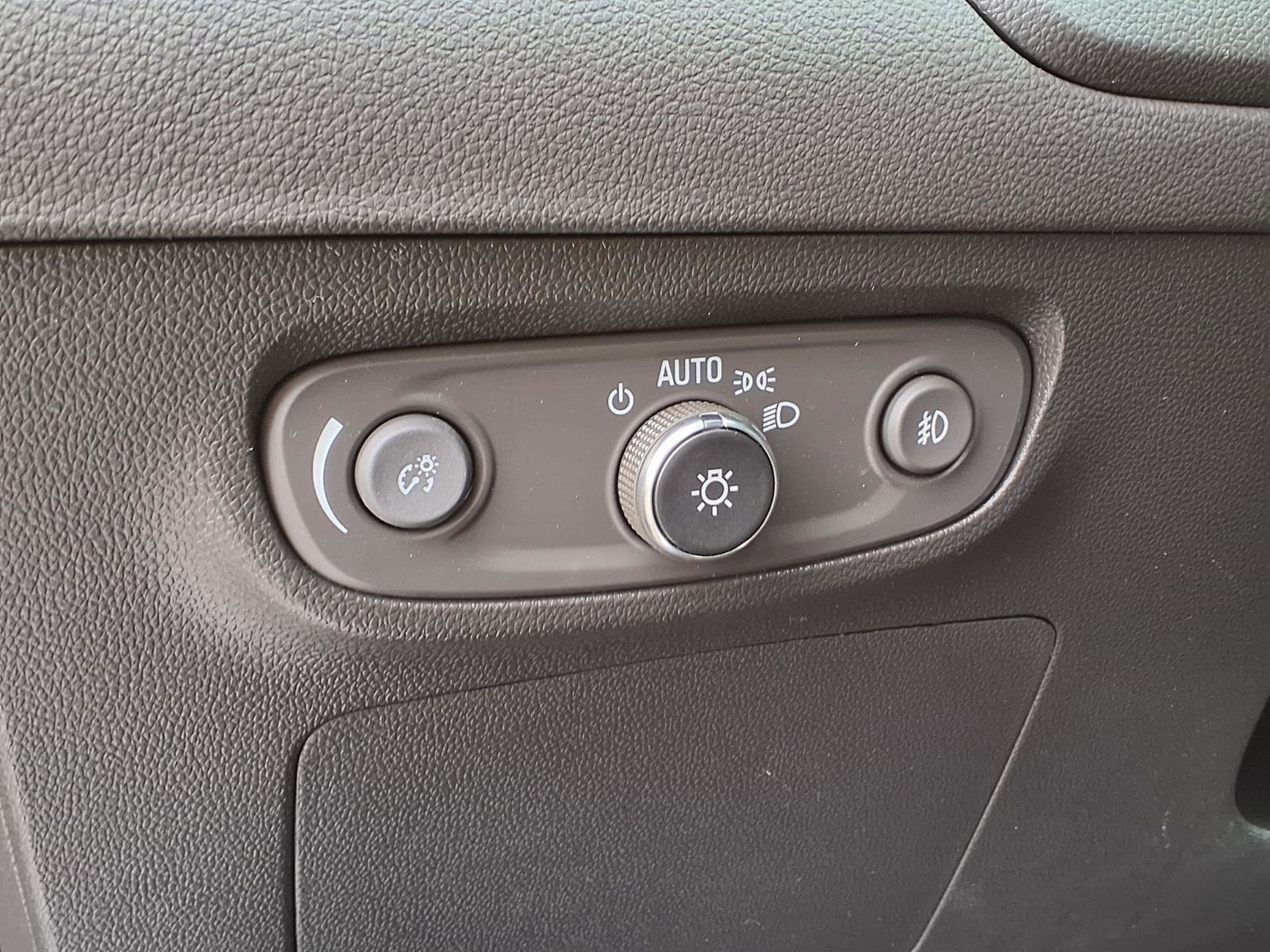 Certified 2023 Buick Encore GX Select w/ Sport Touring Package image 20