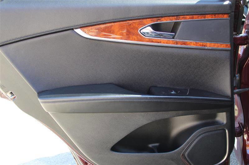 Used 2018 Lincoln MKX Reserve w/ Lincoln MKX Climate Package image 25