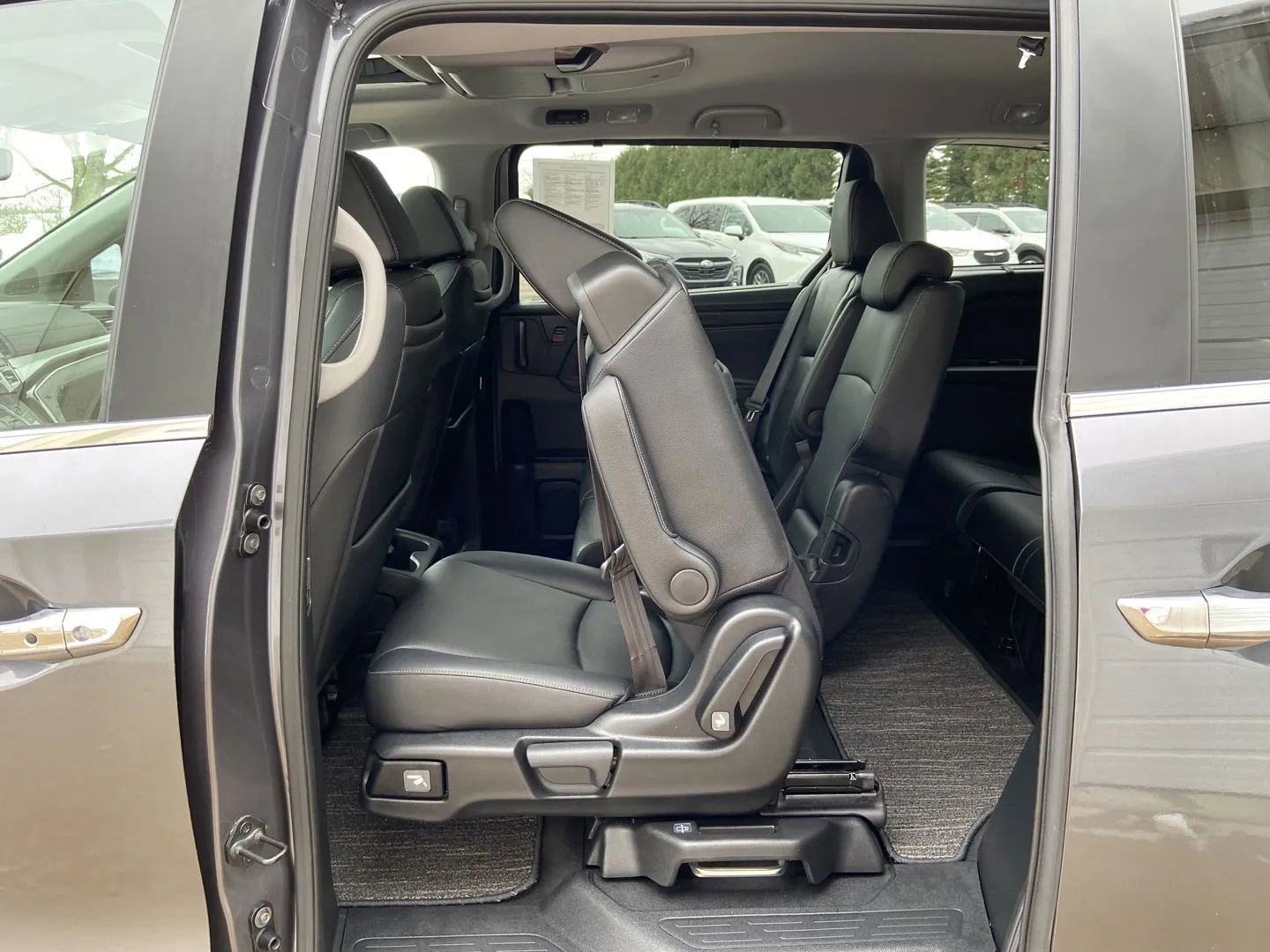 Used 2024 Honda Odyssey Touring image 25