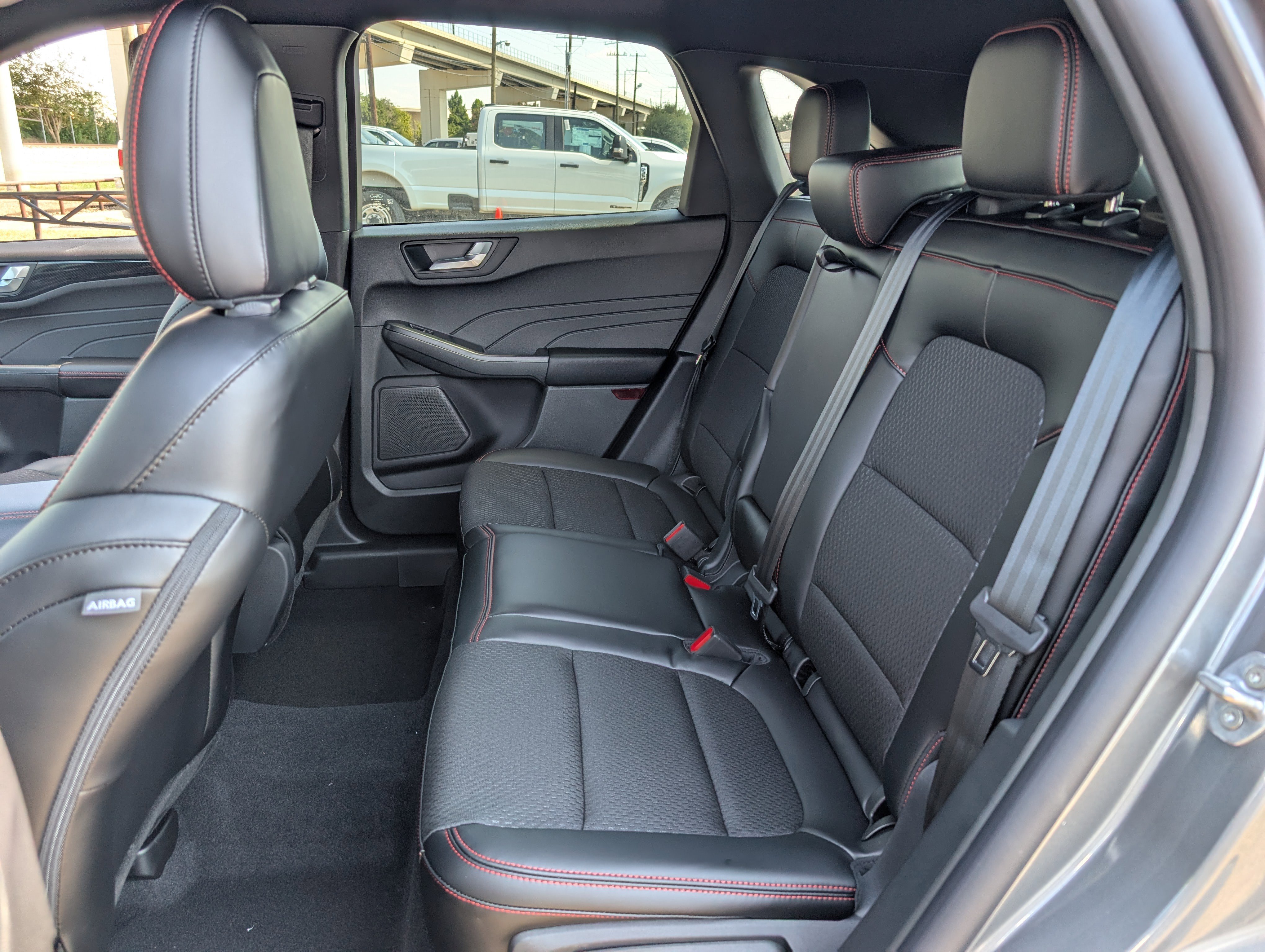 New 2026 Ford Escape ST-Line w/ Tech Pack #1 FWD image 24