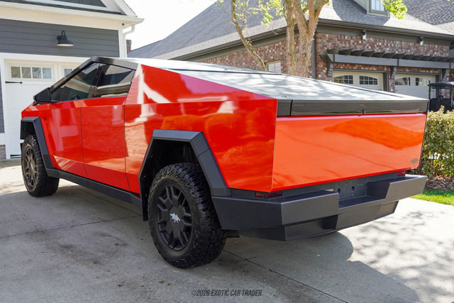 Used 2024 Tesla Cybertruck Cyberbeast AWD/4WD image 6