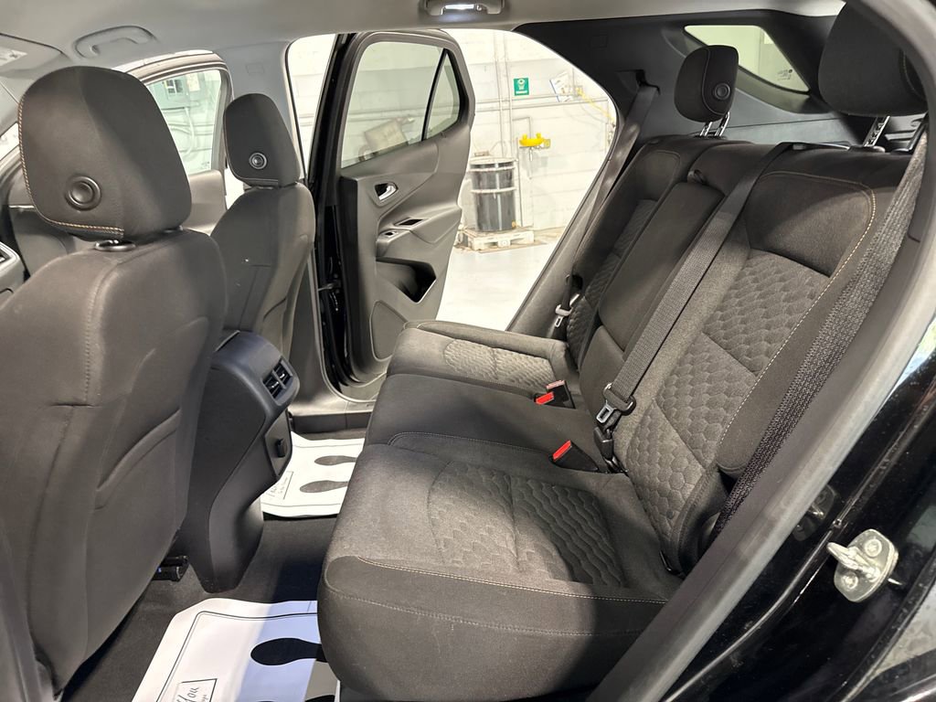 Used 2018 Chevrolet Equinox LT AWD/4WD image 36