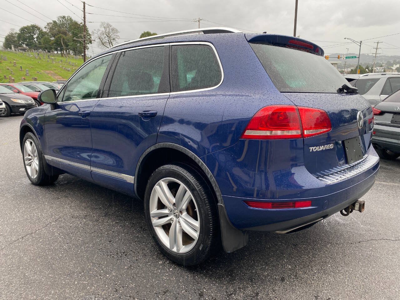 Used 2012 Volkswagen Touareg TDI AWD/4WD image 5