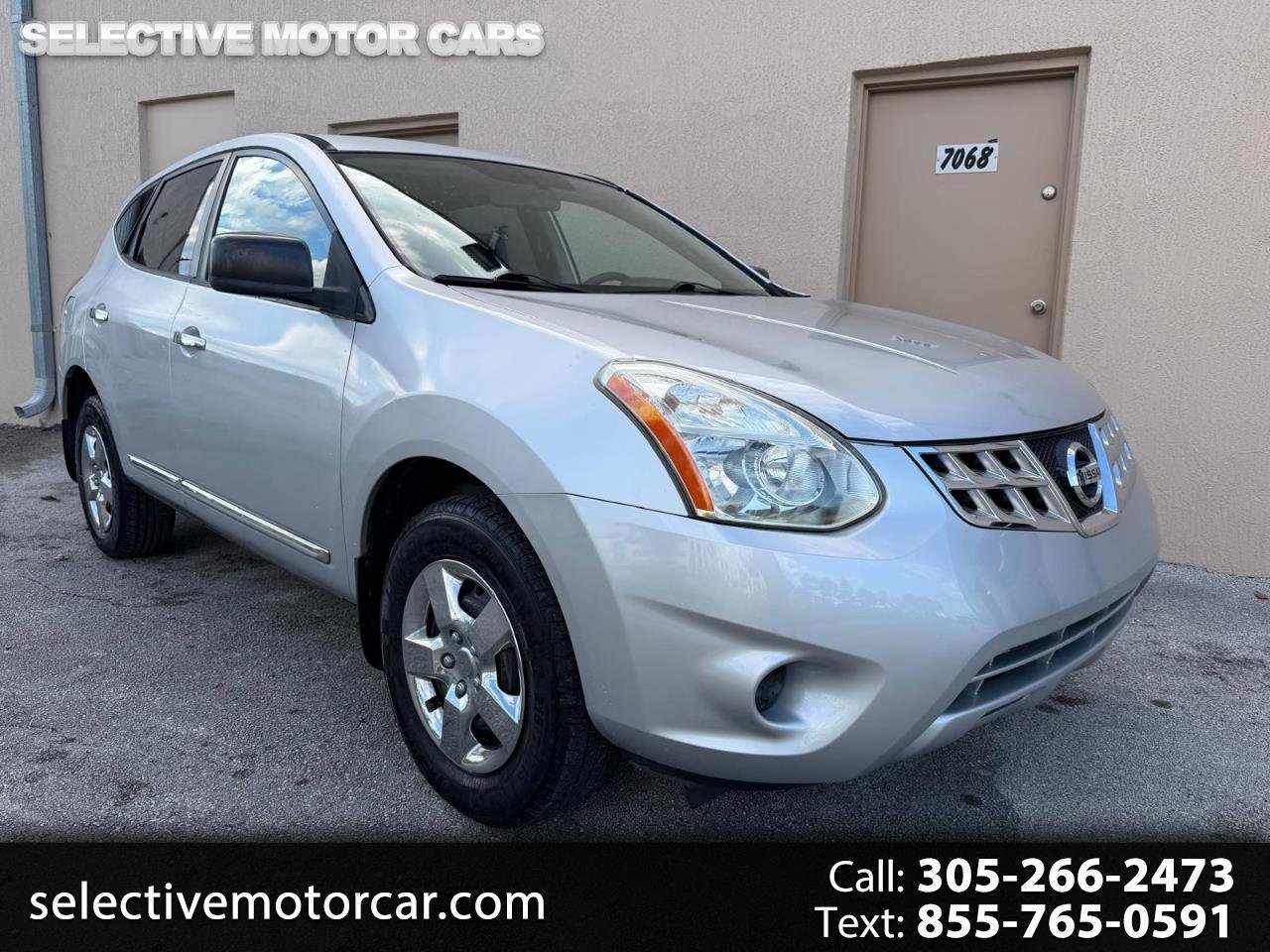 Used 2011 Nissan Rogue S image 1