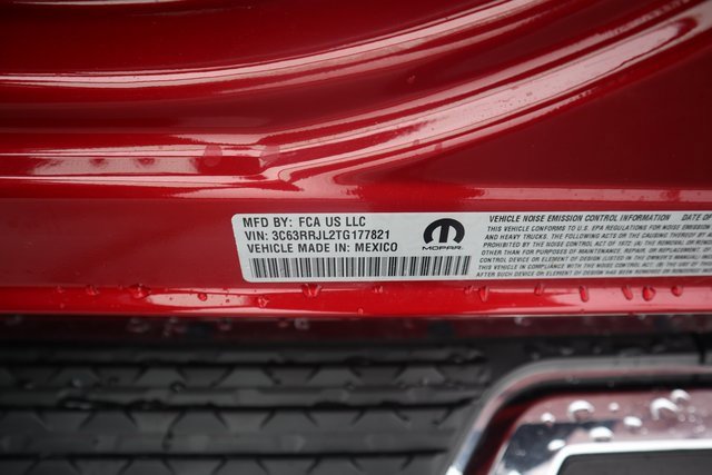 New 2025 Jeep Gladiator Sport image 27